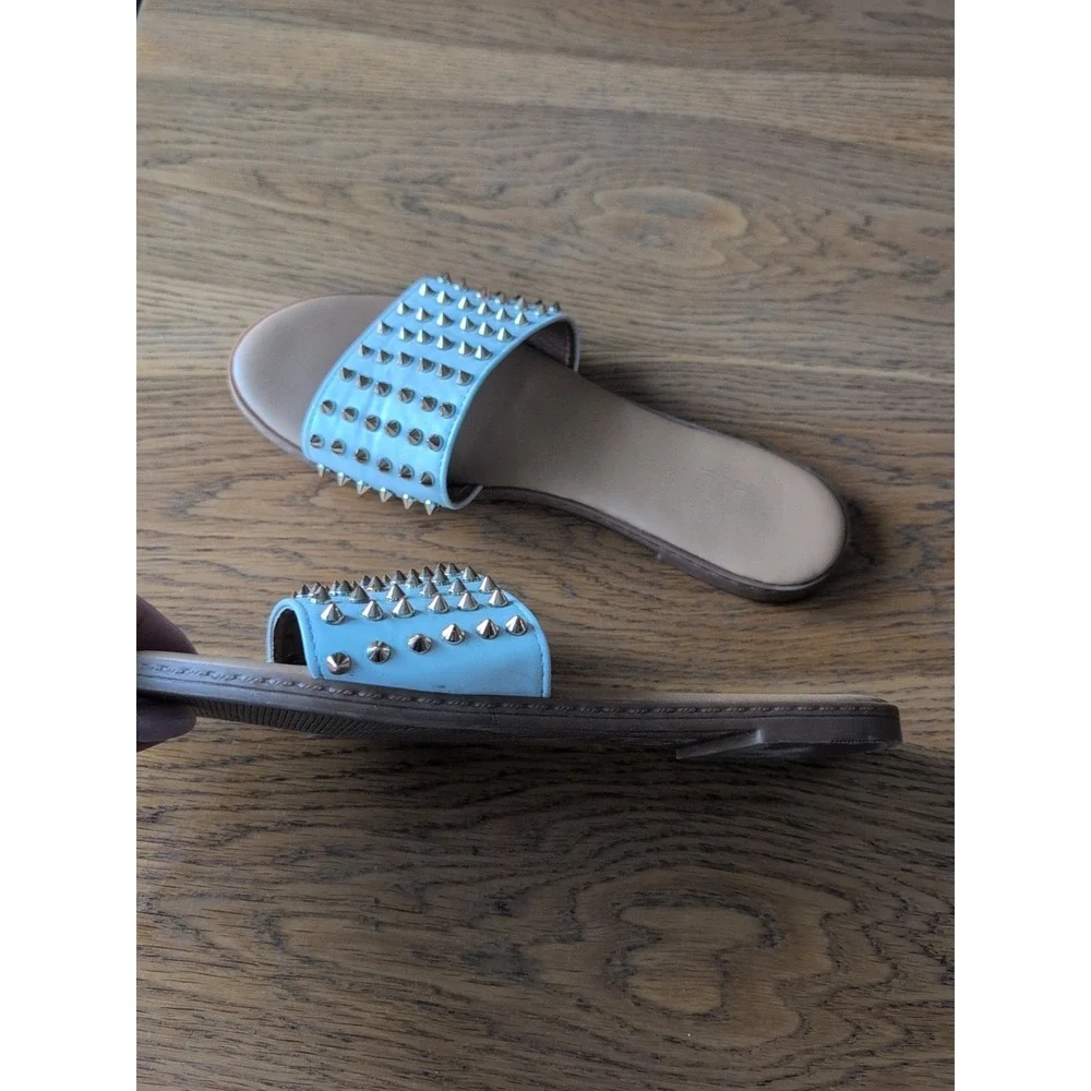 CAMEL THREADS White Gold Sandal Flat Shoes Gold Studs Slip On Strap Women 11 EUC